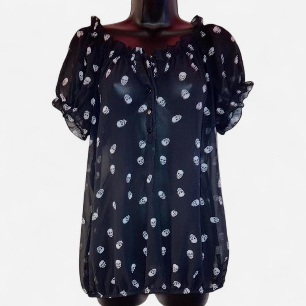 SKULL PRINT BLOUSE